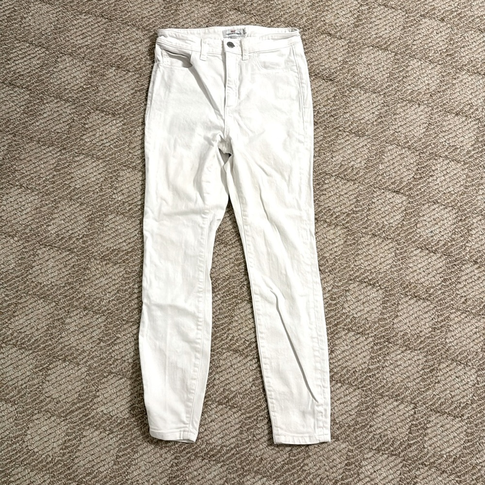 Vineyard Vines White Jeans